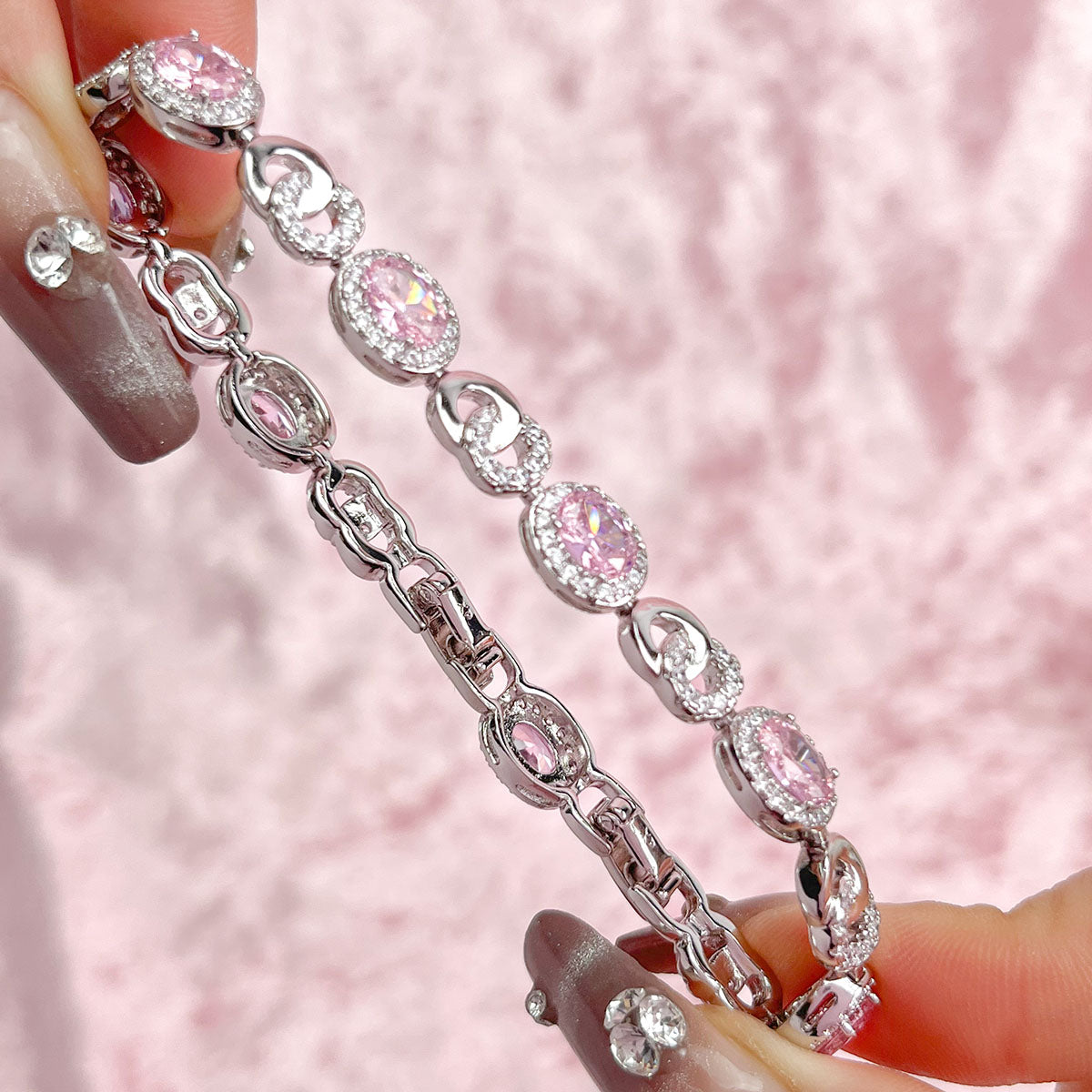 Zirconium pink round diamond mosaic bracelet