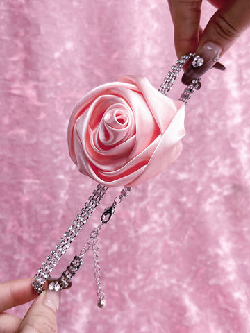 Silk rose choker